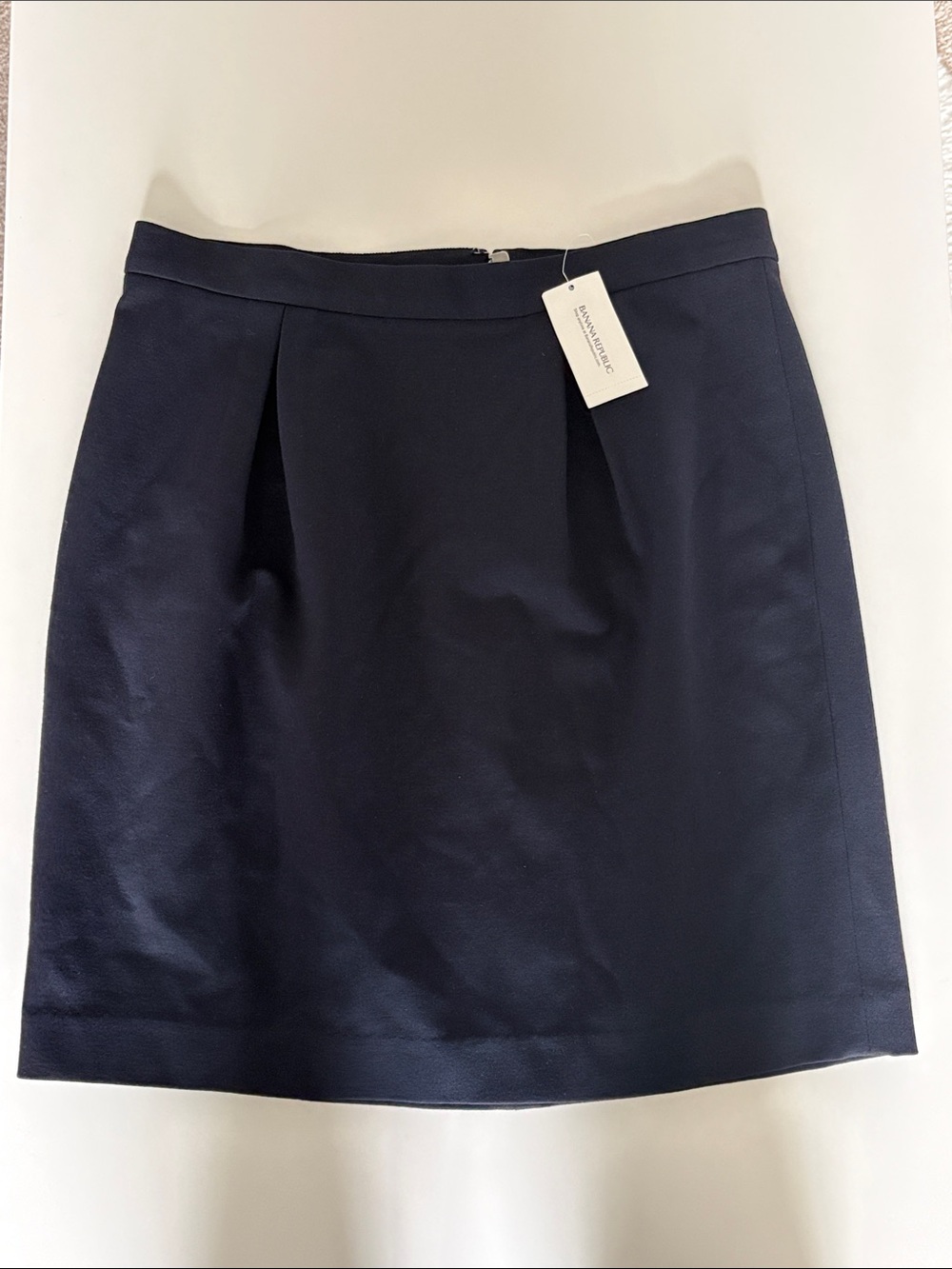 NWT Banana Republic Black Double-Knit Pencil Skirt Size 8